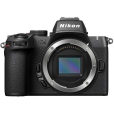 бездзеркальний фотоапарат Nikon Z50 II body (VOA150AE)