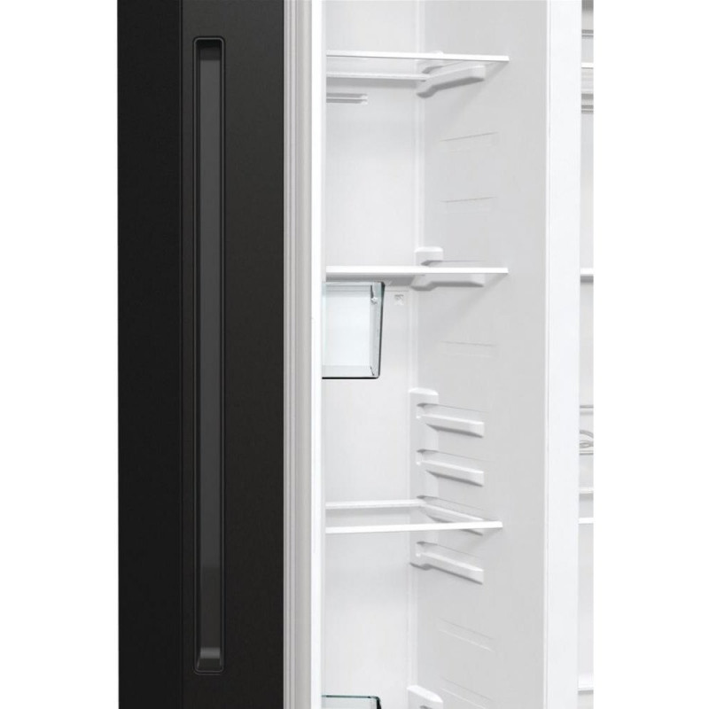 Холодильник с морозильной камерой Hisense RS711N4AFE