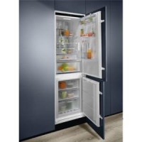Холодильник с морозильной камерой Electrolux ENC8MD18S