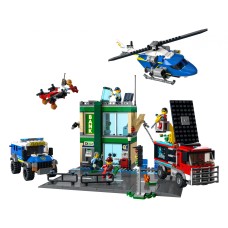 Блоковий конструктор LEGO City Погоня поліції в банку (60317)